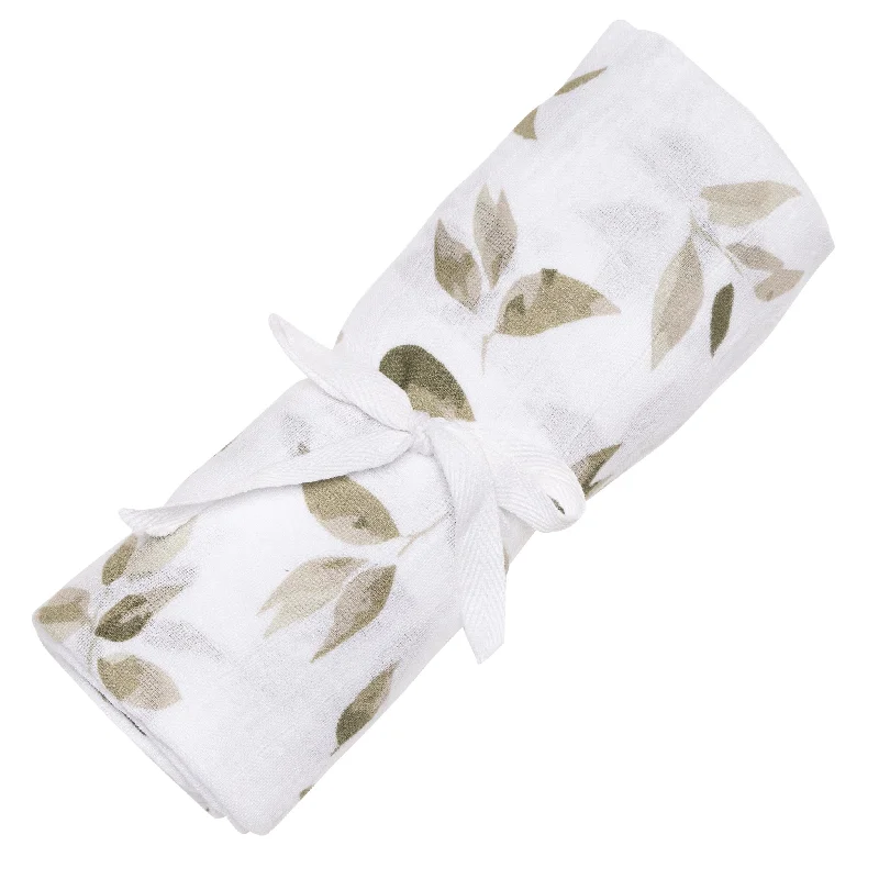 Reversible plaid pattern wool blankets​Alpaca wool blankets for a hypoallergenic and warm optionCotton muslin swaddle - Leaves