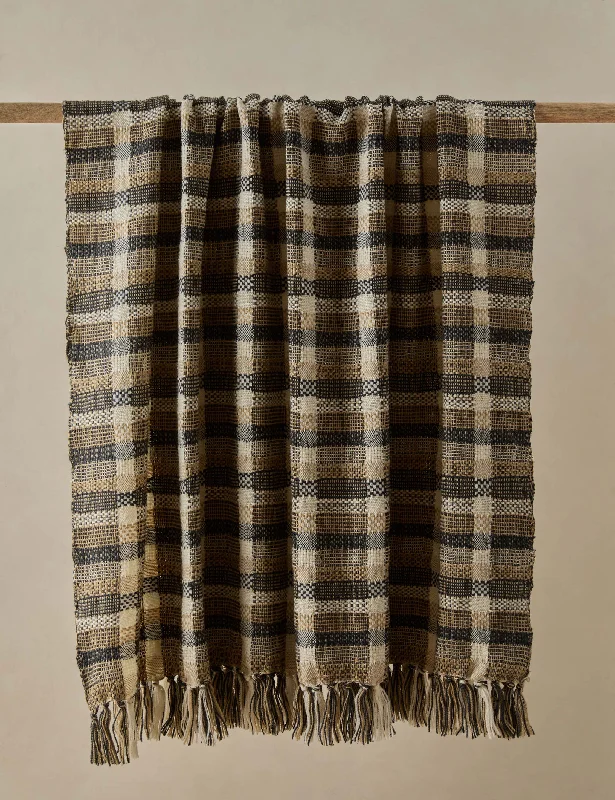 Ultra - soft minky baby swaddle blankets​Acrylic blankets for a soft and affordable alternativeEffie Wool Throw