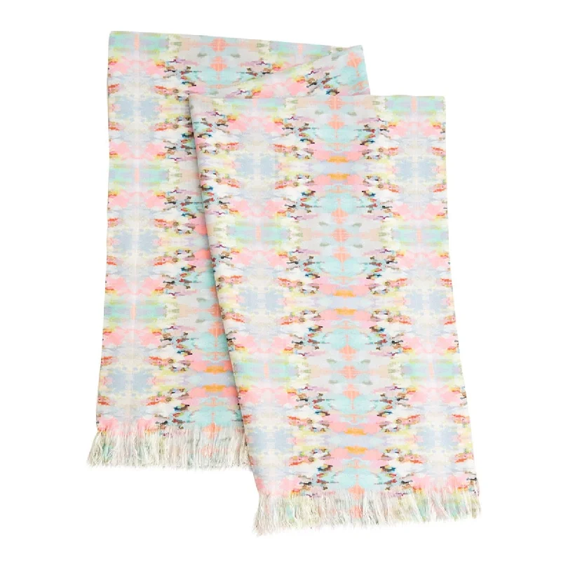Traditional patchwork quilted bed blankets​Cotton blankets for breathability and a lightweight feelBrooks Avenue Throw Blanket