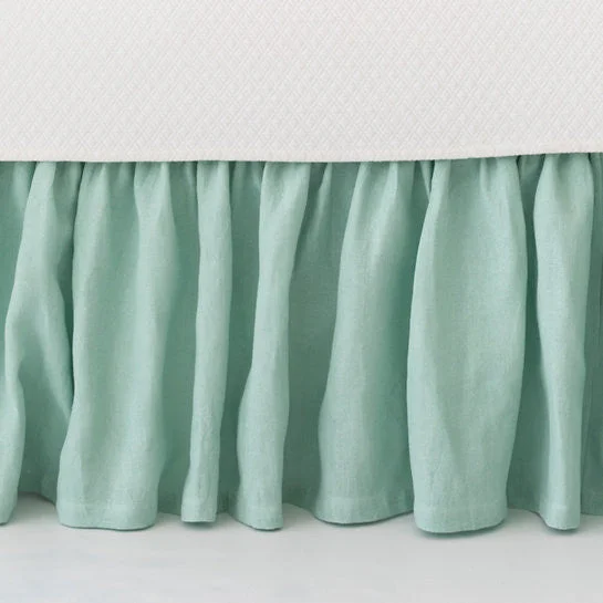 Linen bed skirts for a natural and rustic feelStone Washed Linen Paneled Bed Skirt