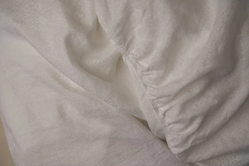 Organic Flannel Sheets for a Natural and Warm SleepClassic Linen | Fitted Sheet
